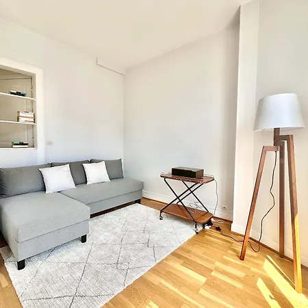 Spacious Near Montparnasse Bausset 6th Parigi